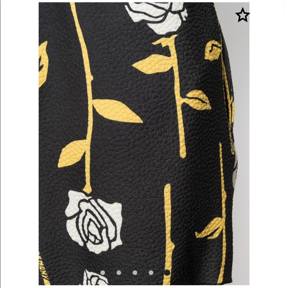 Opening Ceremony Shorts - Picture 4 of 10